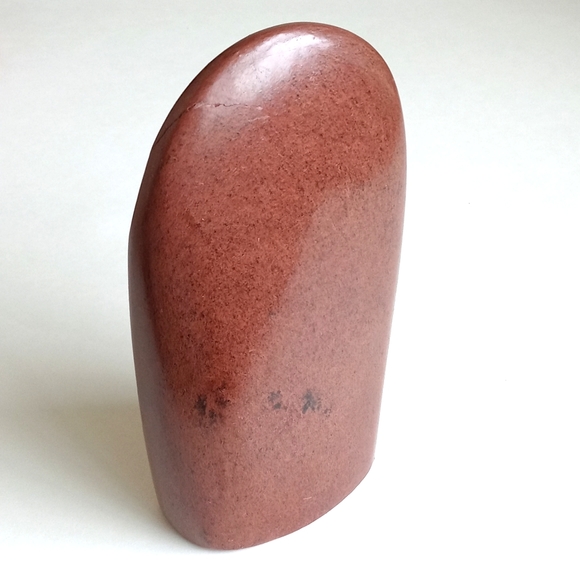 Beautiful Mother and Child Sculpture - Picture 2 of 9